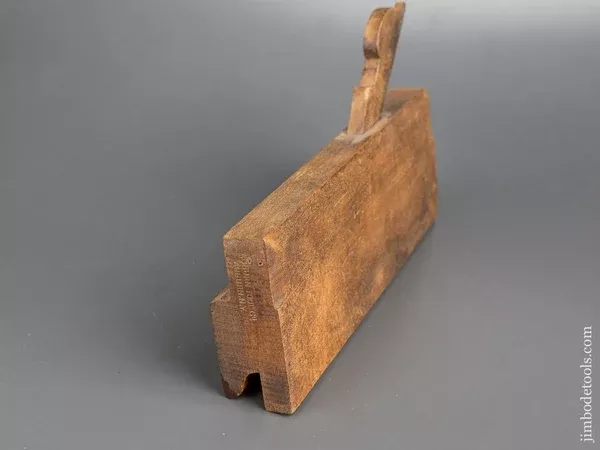1 5/8 inch Wide AUBURN TOOL CO No. 126 1/2 Crispy Complex Molding Plane circa 1864-93 FINE - 82901