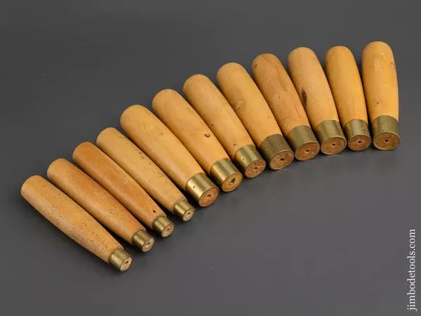 .Graduated Set of Twelve Boxwood Chisel Handles - 80412