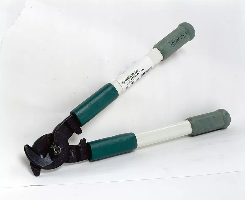 Greenlee 718F 17-1/2" 350 MCM Copper Shearing Cable Cutter