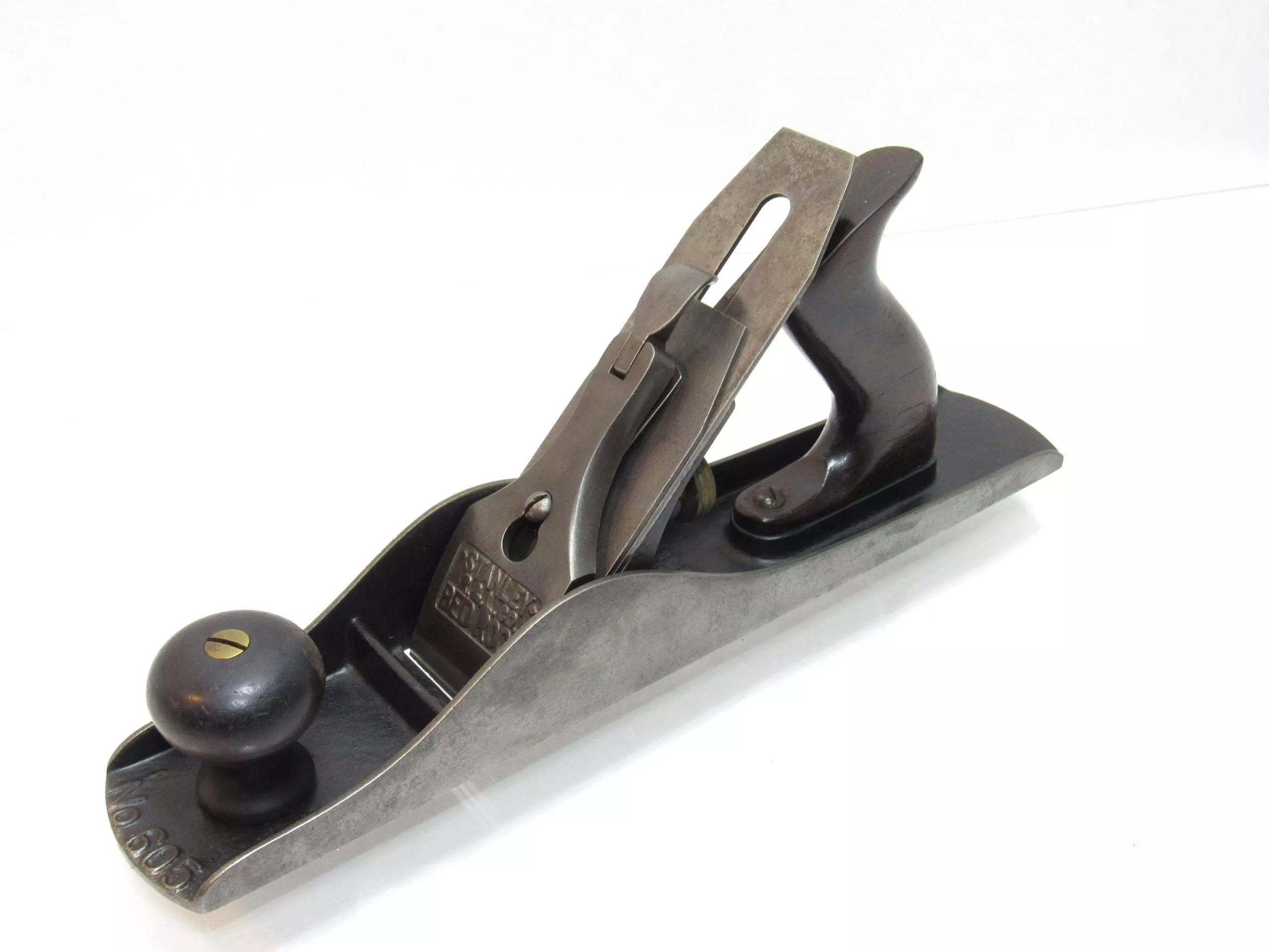 Superb Stanley # 605 Round Side Smooth Bottom Bedrock Smoothing Plane With 3 Line Lever cap