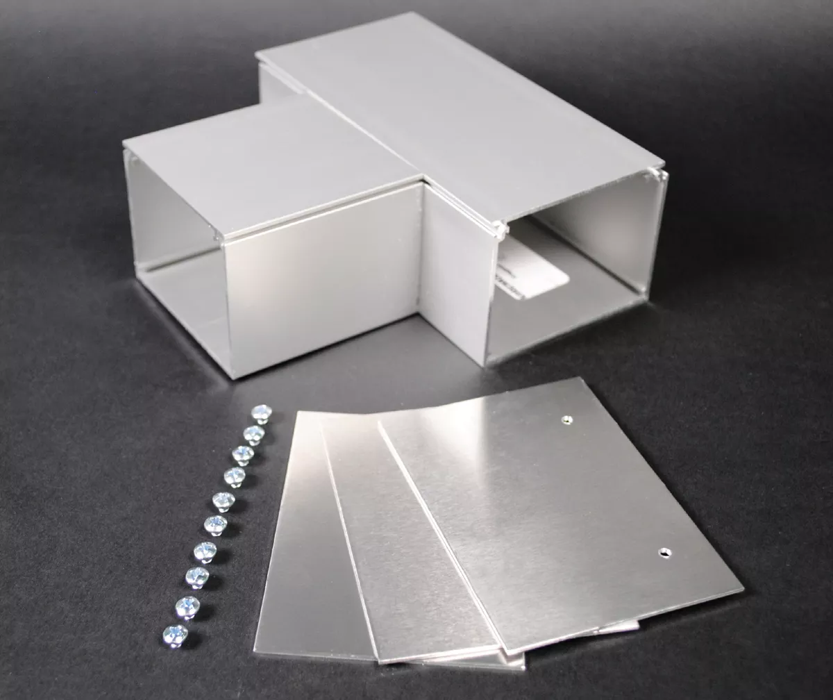Wiremold ALA3815 ALA3800-Series Tee Fitting