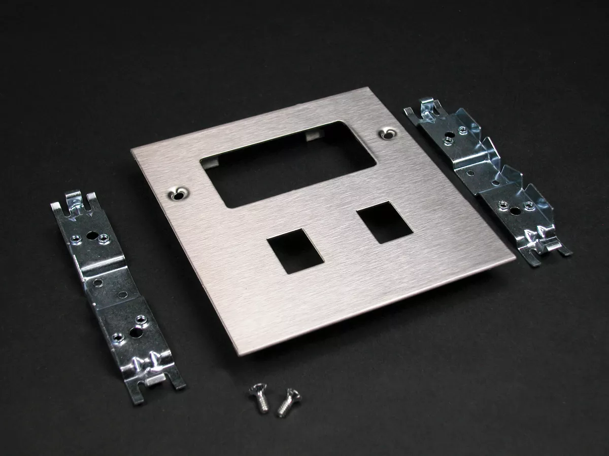 Wiremold S4046RRJ S4000 Combination Device Cover